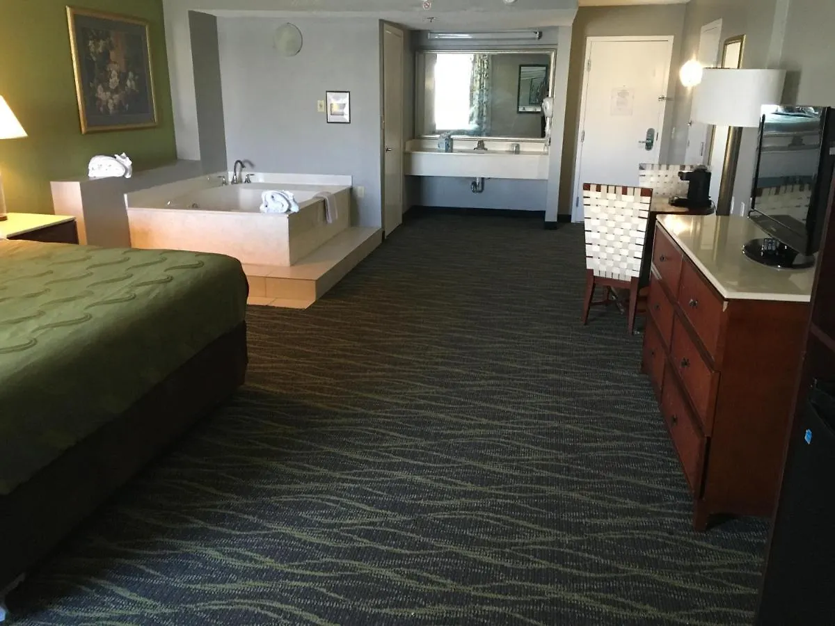 ** Hotel Quality Inn & Suites Winter Park Village Area Orlando United States