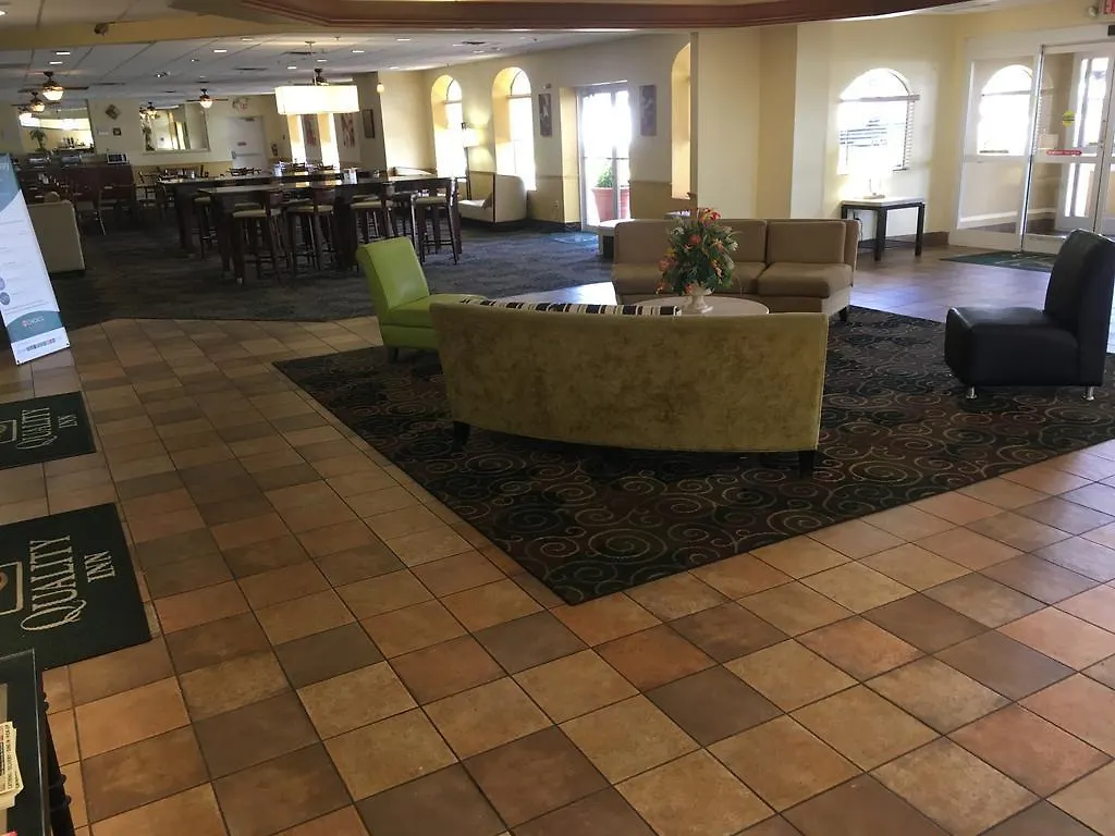 Отель Quality Inn & Suites Winter Park Village Area Орландо